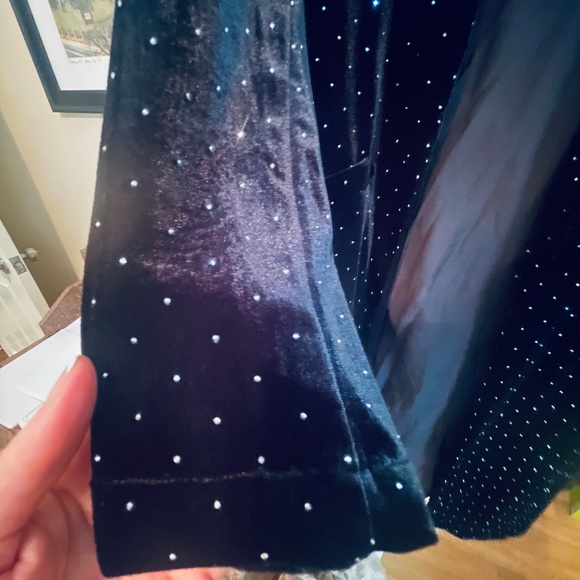 Skies are Blue Black Velvet Duster - Picture 3 of 5